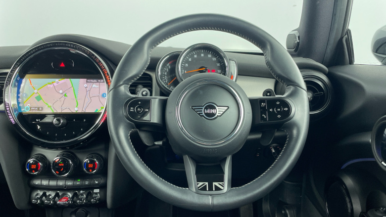 MINI Hatchback 2.0 Cooper S Exclusive 3dr Auto Petrol Hatchback